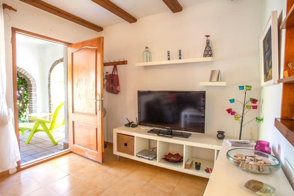 Casa En Denia Con Piscina Y Jardin Leilighet Eksteriør bilde